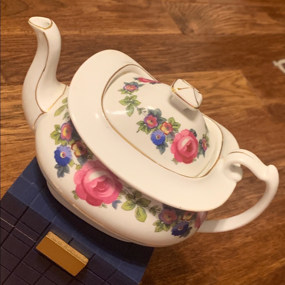 Vintage Phoenix China Teapot - Picture 3 of 13